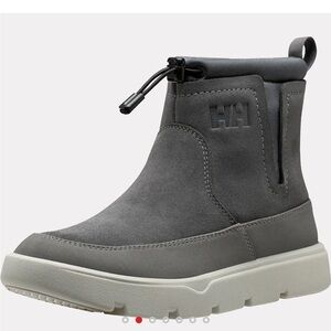 Helly Hansen Adore Gray Ankle Boots NWOT